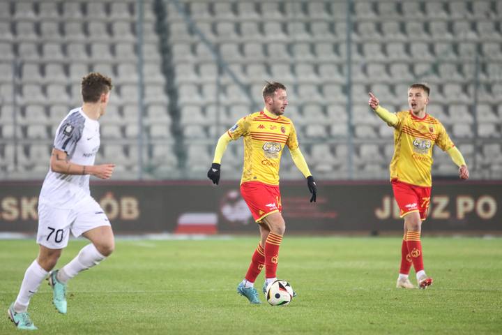Football. PKO BP Ekstraklasa. Puszcza Niepolomice - Jagiellonia Bialystok. 08.12.2024