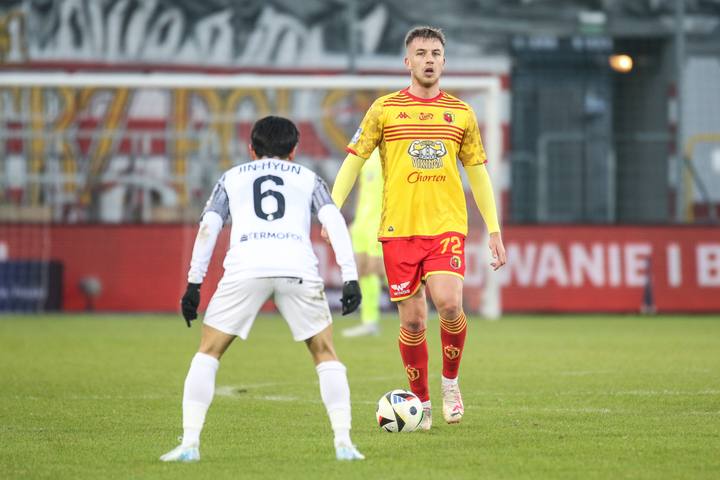 Football. PKO BP Ekstraklasa. Puszcza Niepolomice - Jagiellonia Bialystok. 08.12.2024