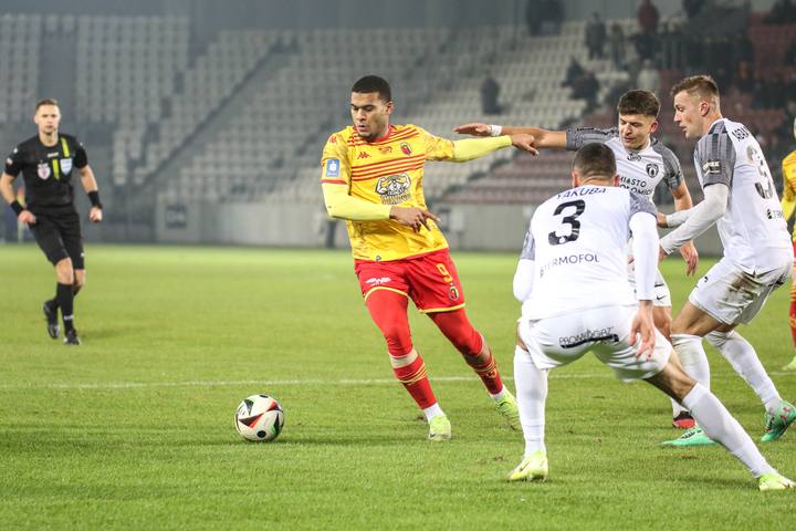 Football. PKO BP Ekstraklasa. Puszcza Niepolomice - Jagiellonia Bialystok. 08.12.2024