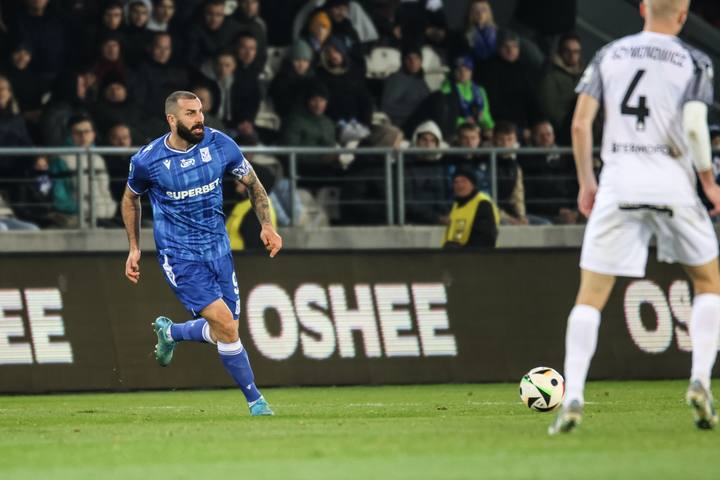 Football. PKO BP Ekstraklasa. Puszcza Niepolomice - Lech Poznan. 02.11.2024