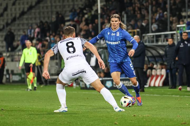 Football. PKO BP Ekstraklasa. Puszcza Niepolomice - Lech Poznan. 02.11.2024