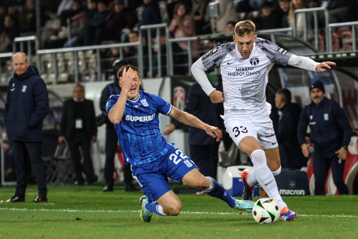 Football. PKO BP Ekstraklasa. Puszcza Niepolomice - Lech Poznan. 02.11.2024