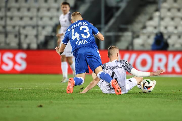 Football. PKO BP Ekstraklasa. Puszcza Niepolomice - Lech Poznan. 02.11.2024