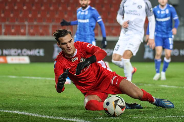 Football. PKO BP Ekstraklasa. Puszcza Niepolomice - Lech Poznan. 02.11.2024