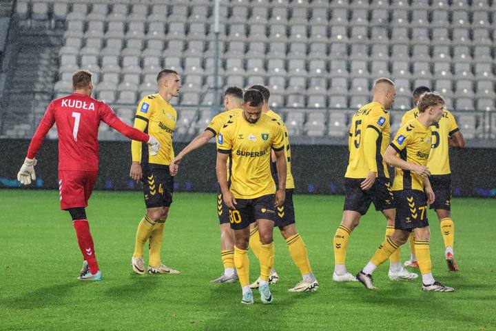 Football. PKO BP Ekstraklasa. Puszcza Niepolomice - GKS Katowice. 04.10.2024