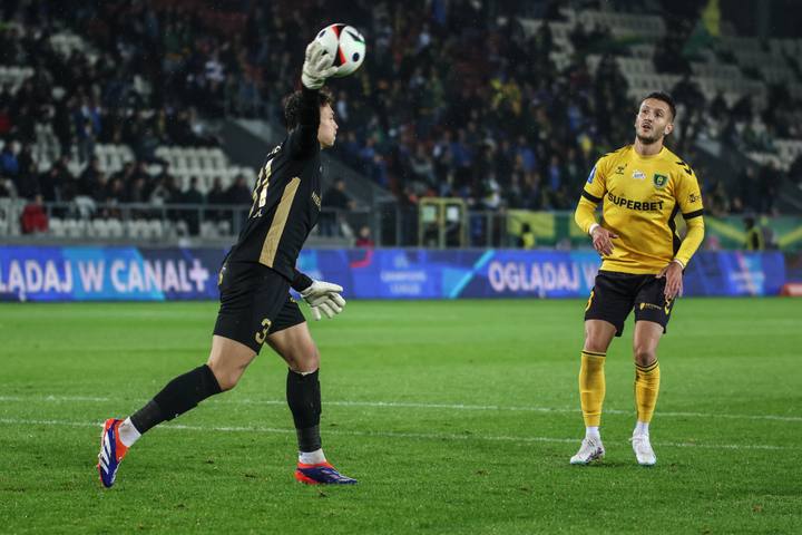 Football. PKO BP Ekstraklasa. Puszcza Niepolomice - GKS Katowice. 04.10.2024