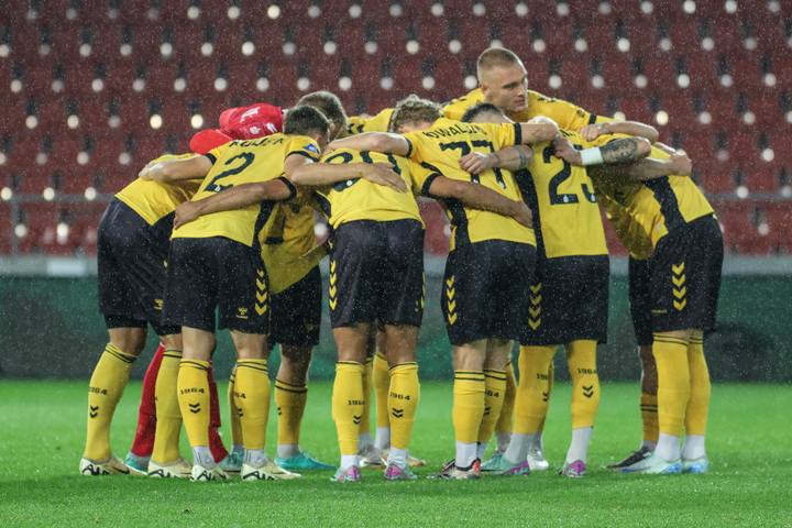 Football. PKO BP Ekstraklasa. Puszcza Niepolomice - GKS Katowice. 04.10.2024