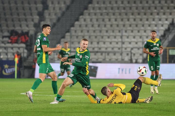 Football. PKO BP Ekstraklasa. Puszcza Niepolomice - GKS Katowice. 04.10.2024