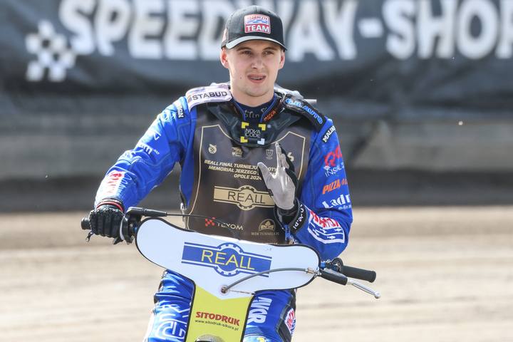 Speedway. The Golden Helmet Final Tournament. Szymon Wozniak - Szymon Wozniak. 01.04.2024
