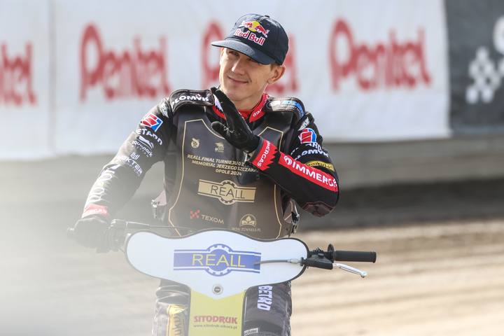 Speedway. The Golden Helmet Final Tournament. Szymon Wozniak - Szymon Wozniak. 01.04.2024