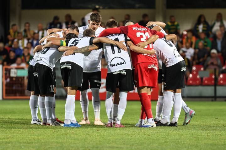 Football. Betclic 1 Liga. Puszcza Niepolomice - GKS Tychy. 21.08.2025