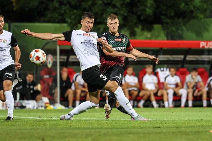 Football. Betclic 1 Liga. Puszcza Niepolomice - GKS Tychy. 21.08.2025